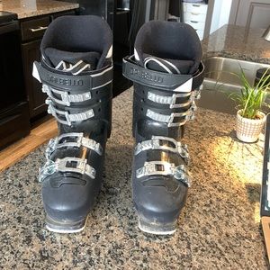 Dalbello Women’s Ski Boots DS MX 65 W 26.5